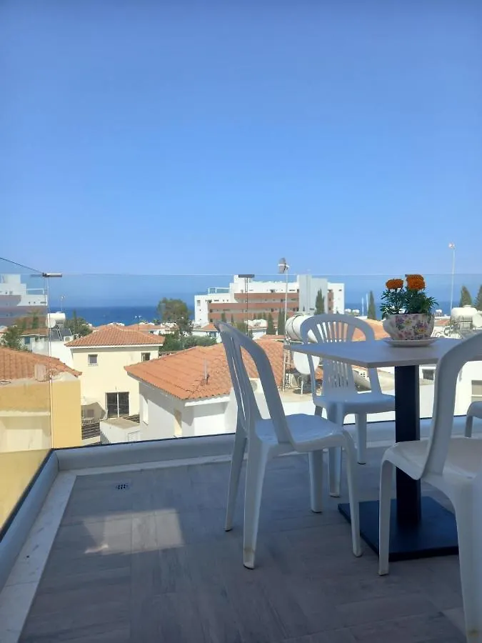 פרוטאראס Proteas Mare Suites