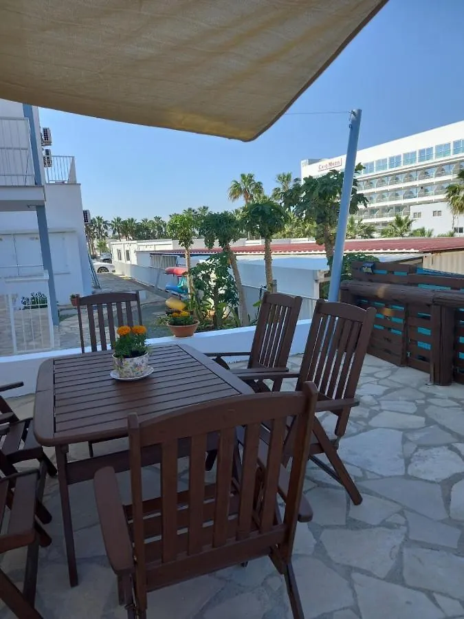פרוטאראס Proteas Mare Suites