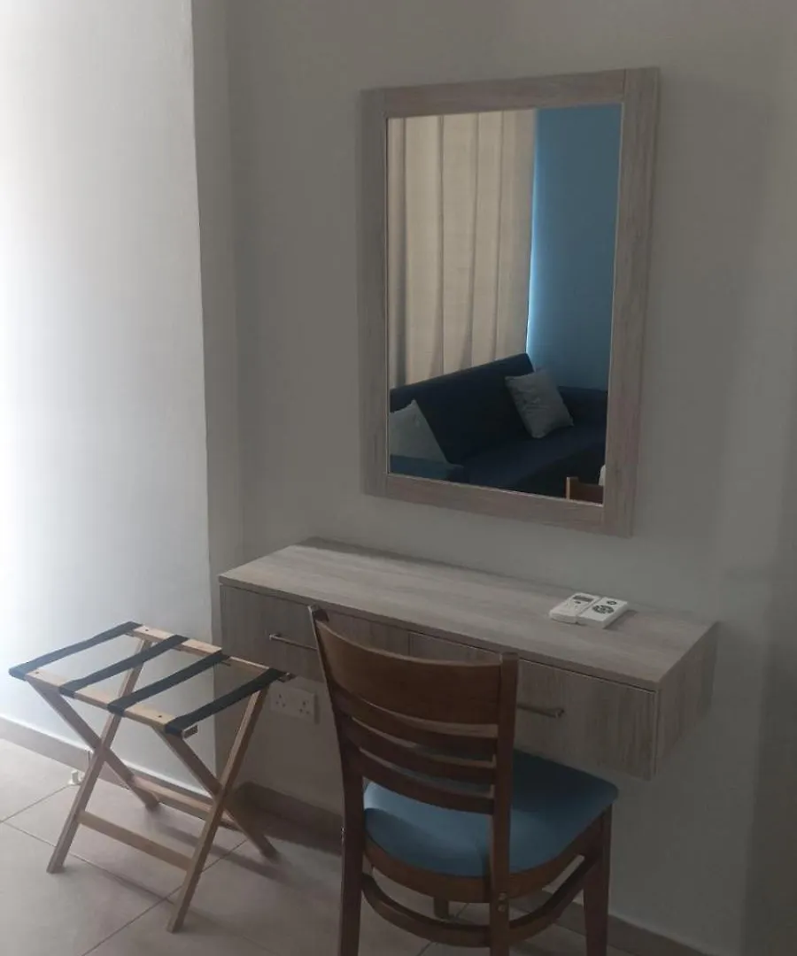 פרוטאראס Proteas Mare Suites דירה
