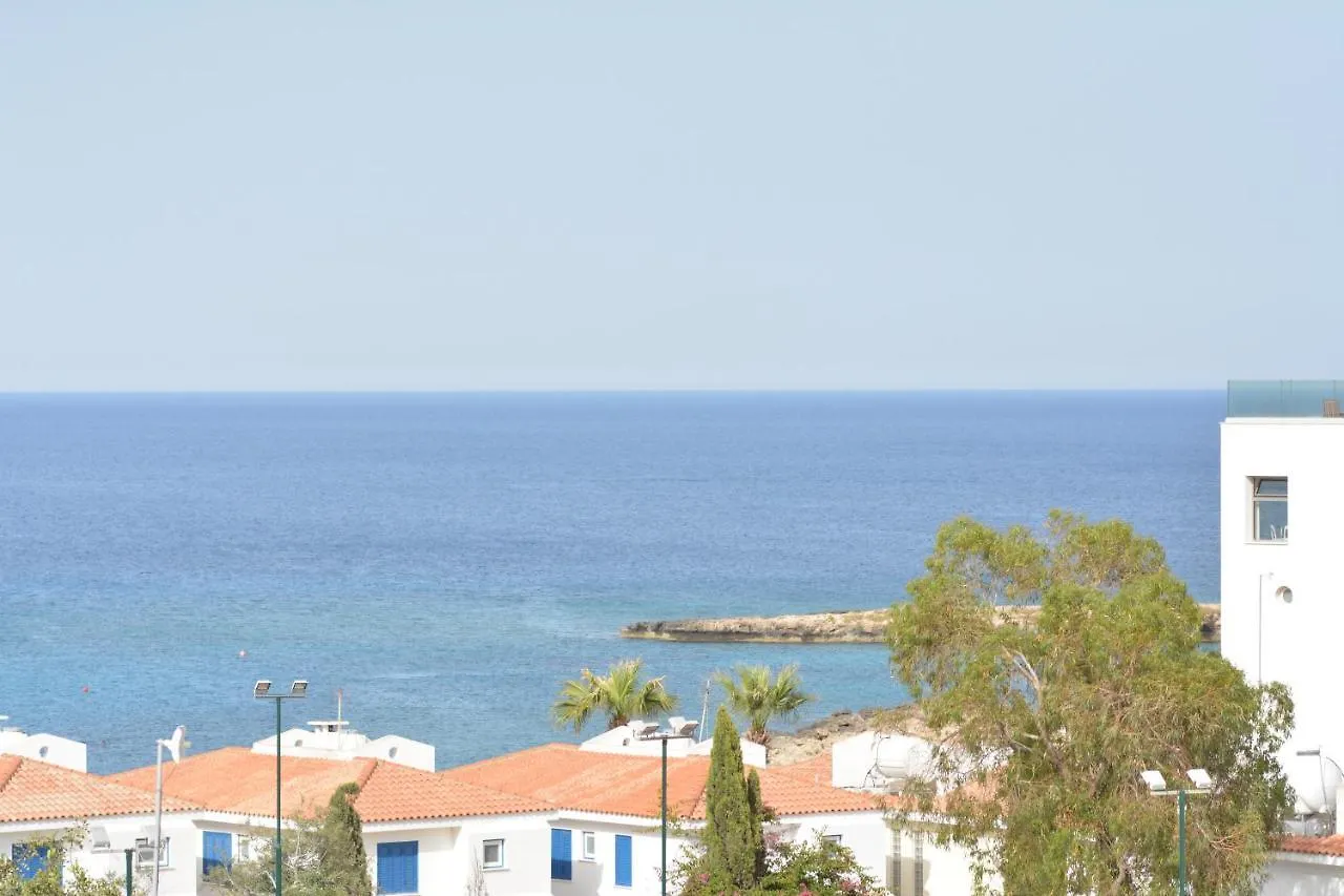 דירה פרוטאראס Proteas Mare Suites קפריסין