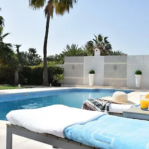 Deluxe First Line Villa Perivolia